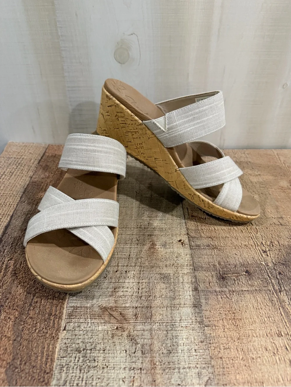 Skechers Wedge Sandals in Light Beige - Comfortable Summer Slip-On Size 10